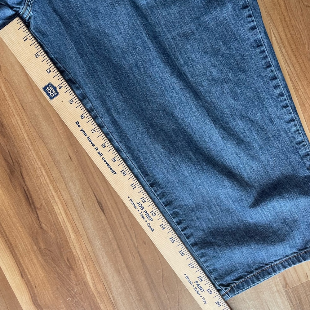 L. L. Bean Classic Blue Denim Capri Jeans 14P - Picture 6 of 6